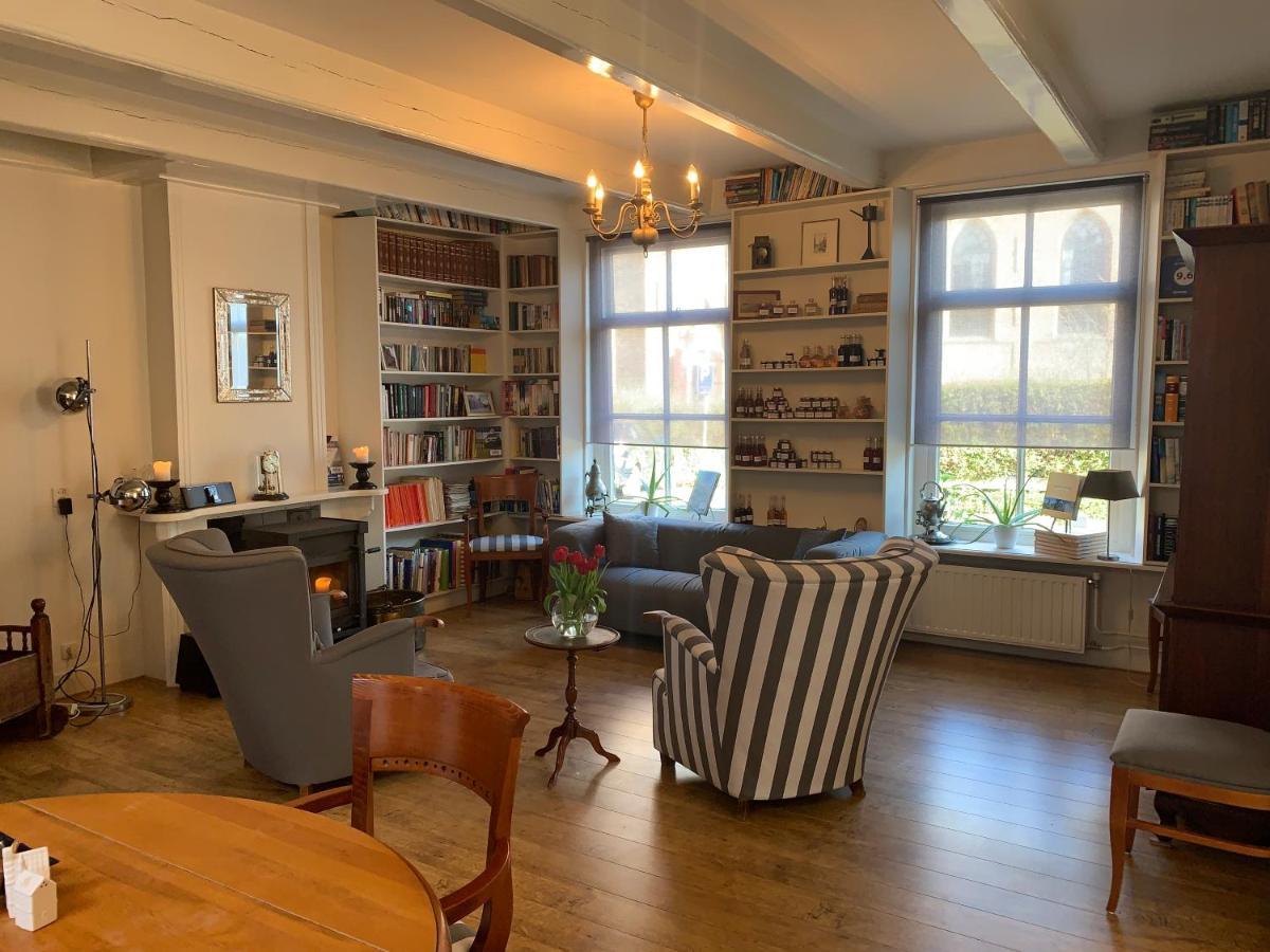 De Thuiskamer In Grou Als B&B Of Vakantiehuis Luaran gambar
