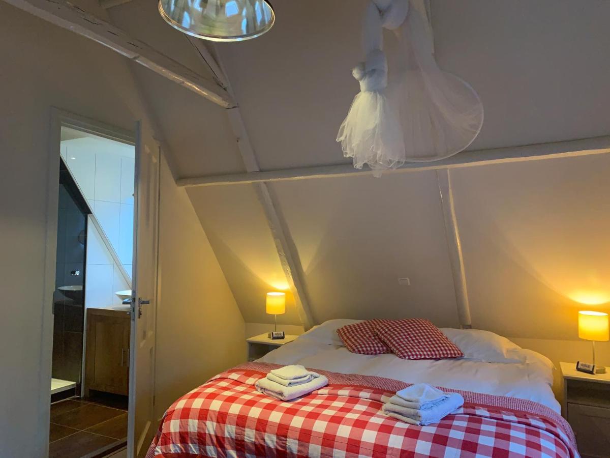 De Thuiskamer In Grou Als B&B Of Vakantiehuis Luaran gambar