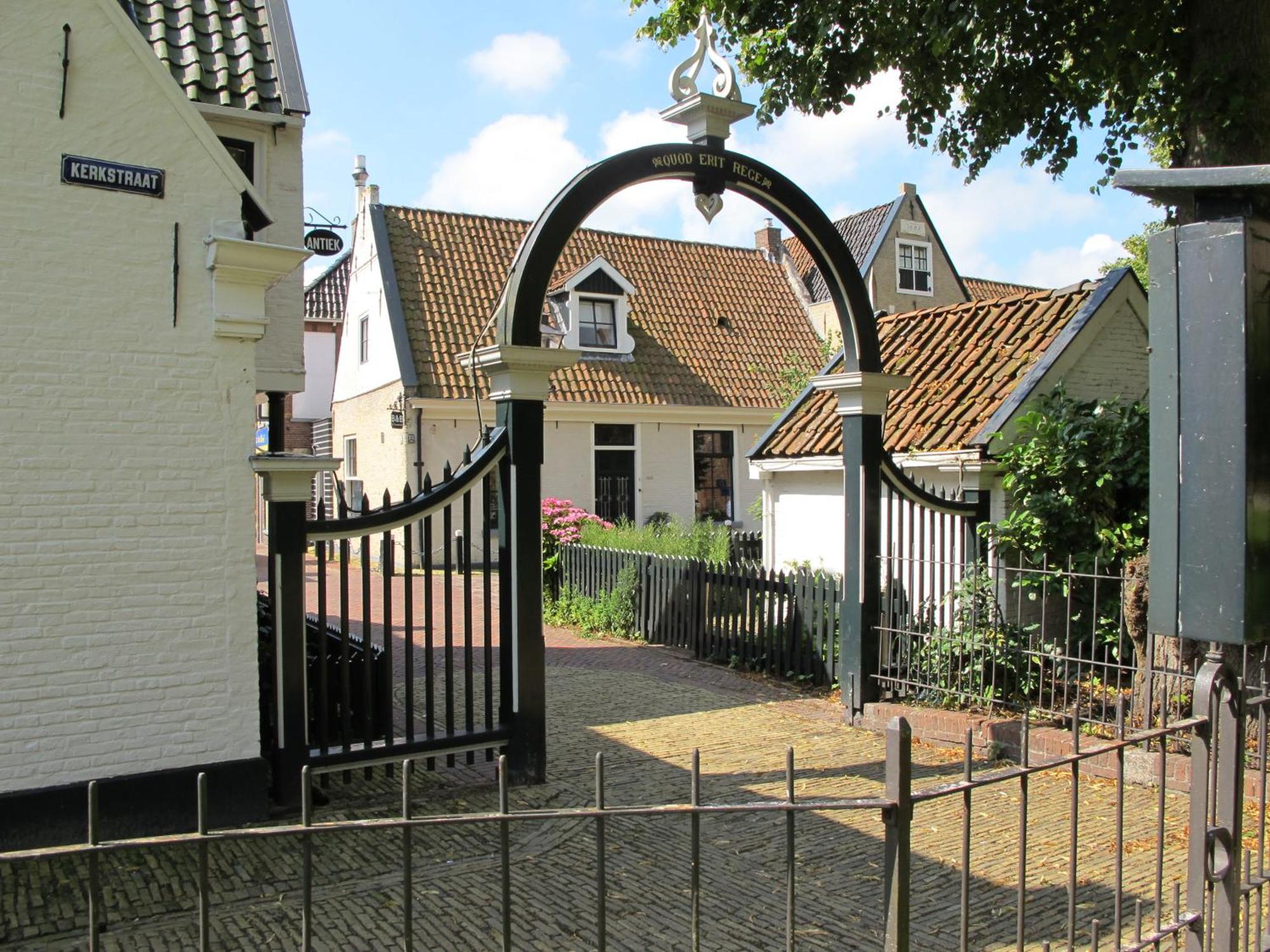De Thuiskamer In Grou Als B&B Of Vakantiehuis Luaran gambar