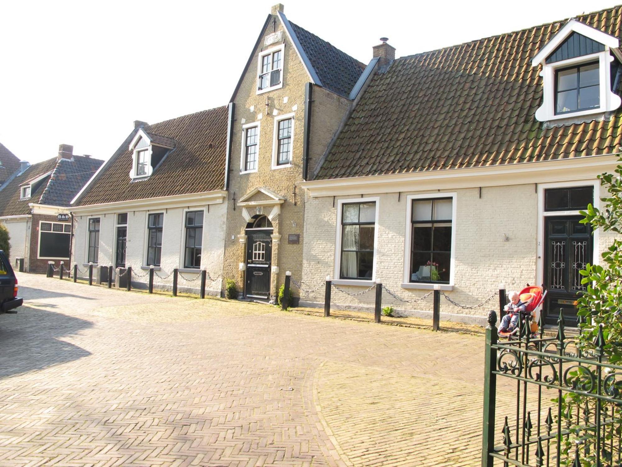 De Thuiskamer In Grou Als B&B Of Vakantiehuis Luaran gambar