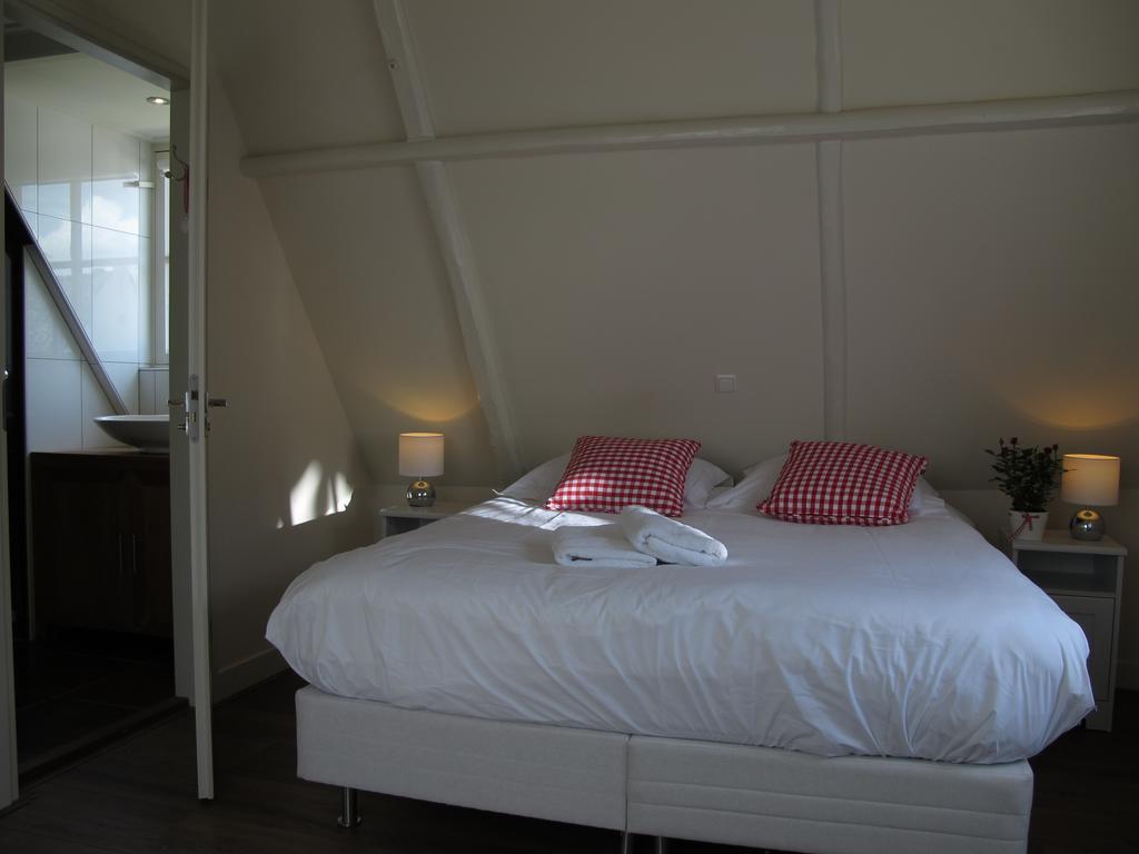 De Thuiskamer In Grou Als B&B Of Vakantiehuis Luaran gambar